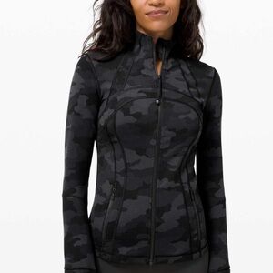 Lululemon Athletica Black Utility Jacket Sleek Urban Design